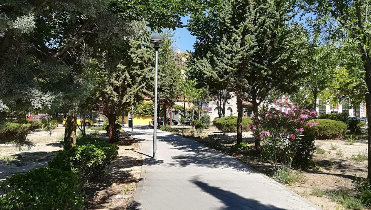 Villa "Luna De Segovia" Leganés Extérieur photo